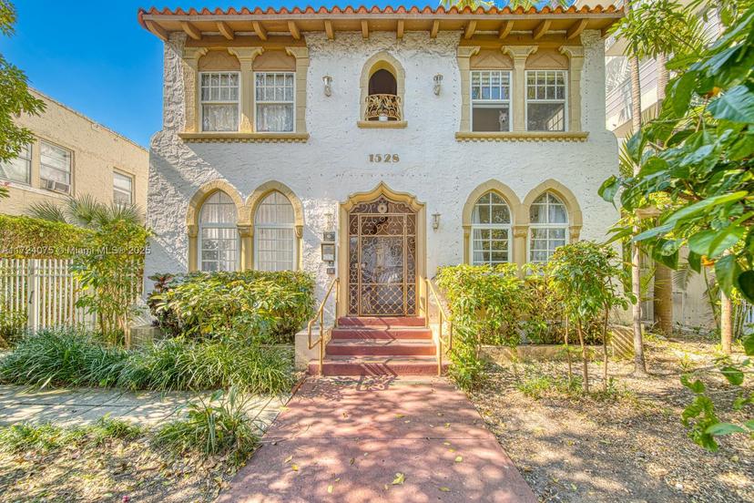 Picture of 1528 Drexel Ave # 1A, Miami Beach FL 33139