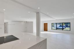 Picture of 1941 NE 186Th Dr, North Miami Beach, FL 33179