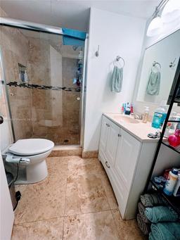 Picture of 8500 Sunrise Lakes Blvd # 104, Sunrise, FL 33322