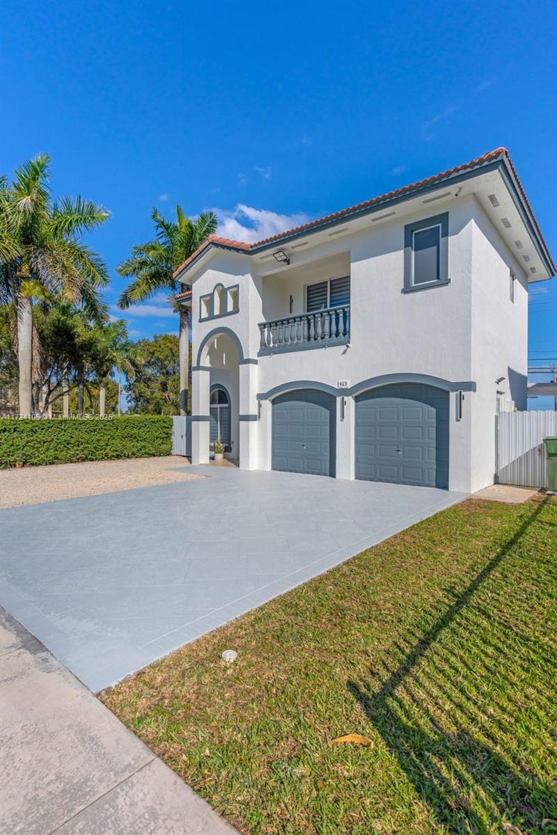 Picture of 963 NE 17Th Ter, Homestead FL 33033