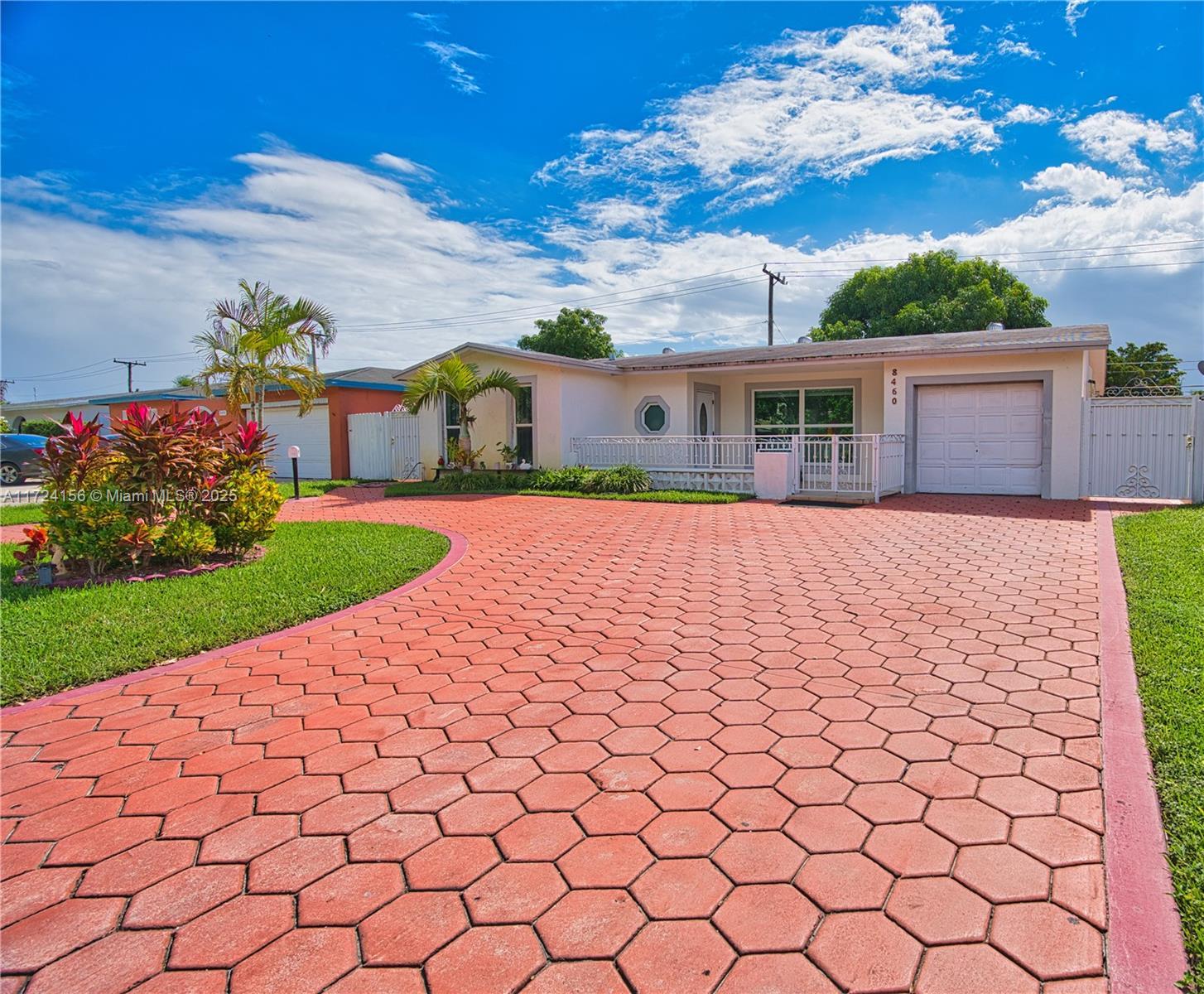 Picture of 8460 Miramar Pkwy, Miramar, FL 33025