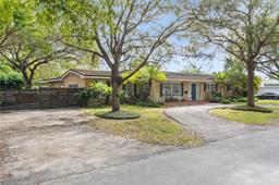 Picture of 15401 SW 83Rd Ave, Palmetto Bay, FL 33157