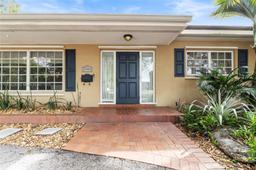 Picture of 15401 SW 83Rd Ave, Palmetto Bay, FL 33157