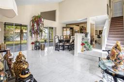 Picture of 18318 NW 61St Ct, Hialeah, FL 33015