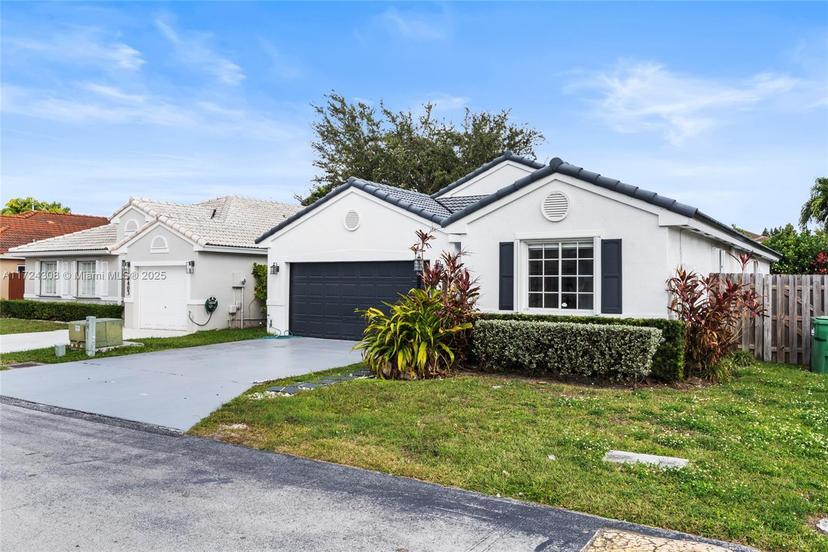 Picture of 8421 SW 157Th Pl, Miami FL 33193