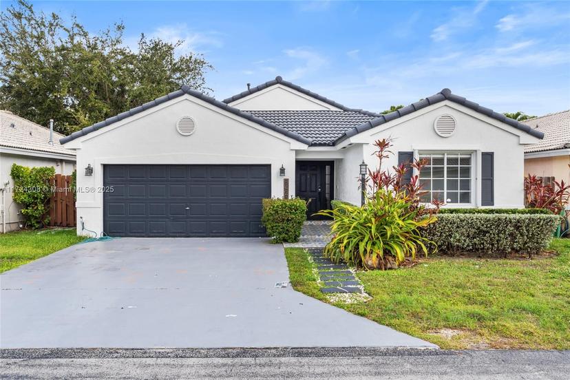 Picture of 8421 SW 157Th Pl, Miami FL 33193