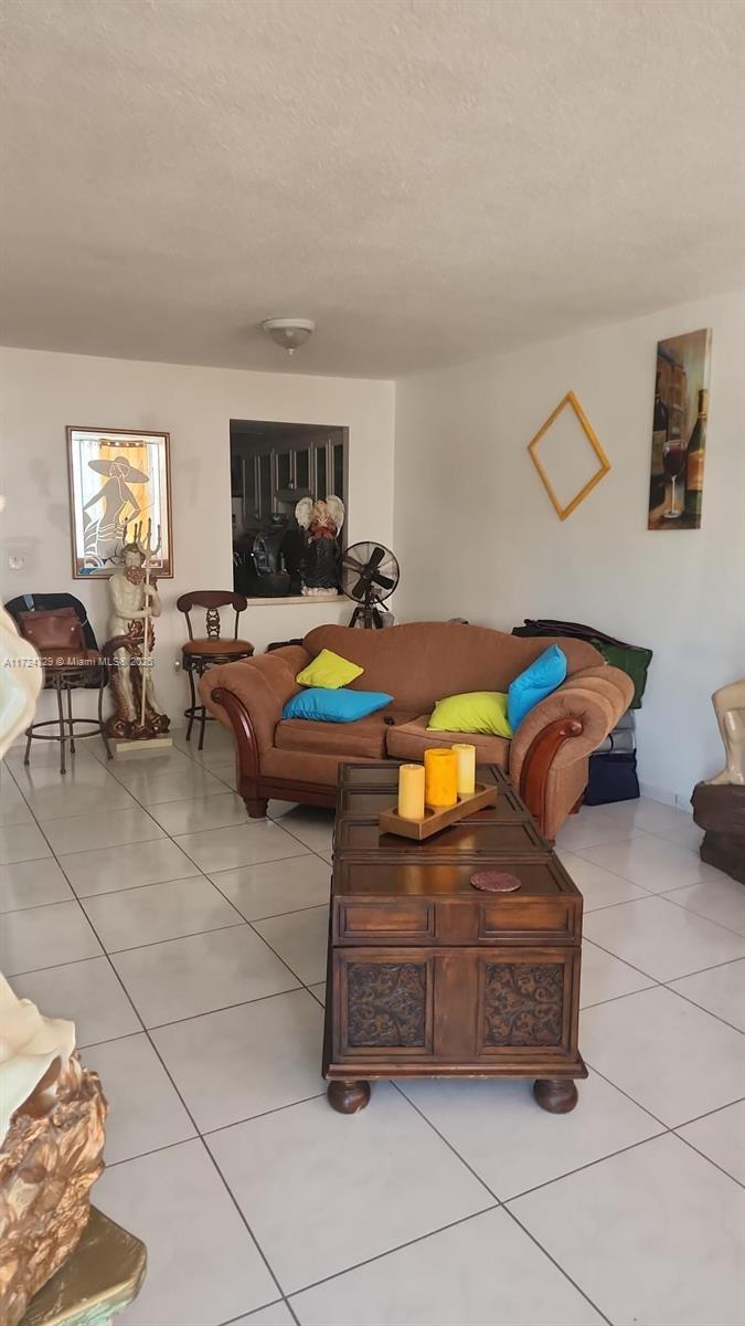 Picture of 1301 NE Miami Gardens Dr # 321W, Miami FL 33179