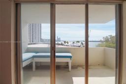 Picture of 5 Island Ave # 4E, Miami Beach, FL 33139