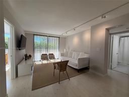 Picture of 770 Claughton Island Dr # 404, Miami, FL 33131