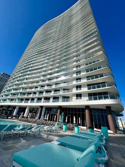 Picture of 4111 S Ocean Dr, Hollywood, FL 33019