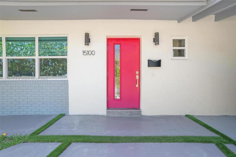 Picture of 15100 SW 89Th Ct, Palmetto Bay FL 33176