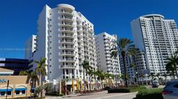Picture of 1830 Radius Dr # 903, Hollywood, FL 33020