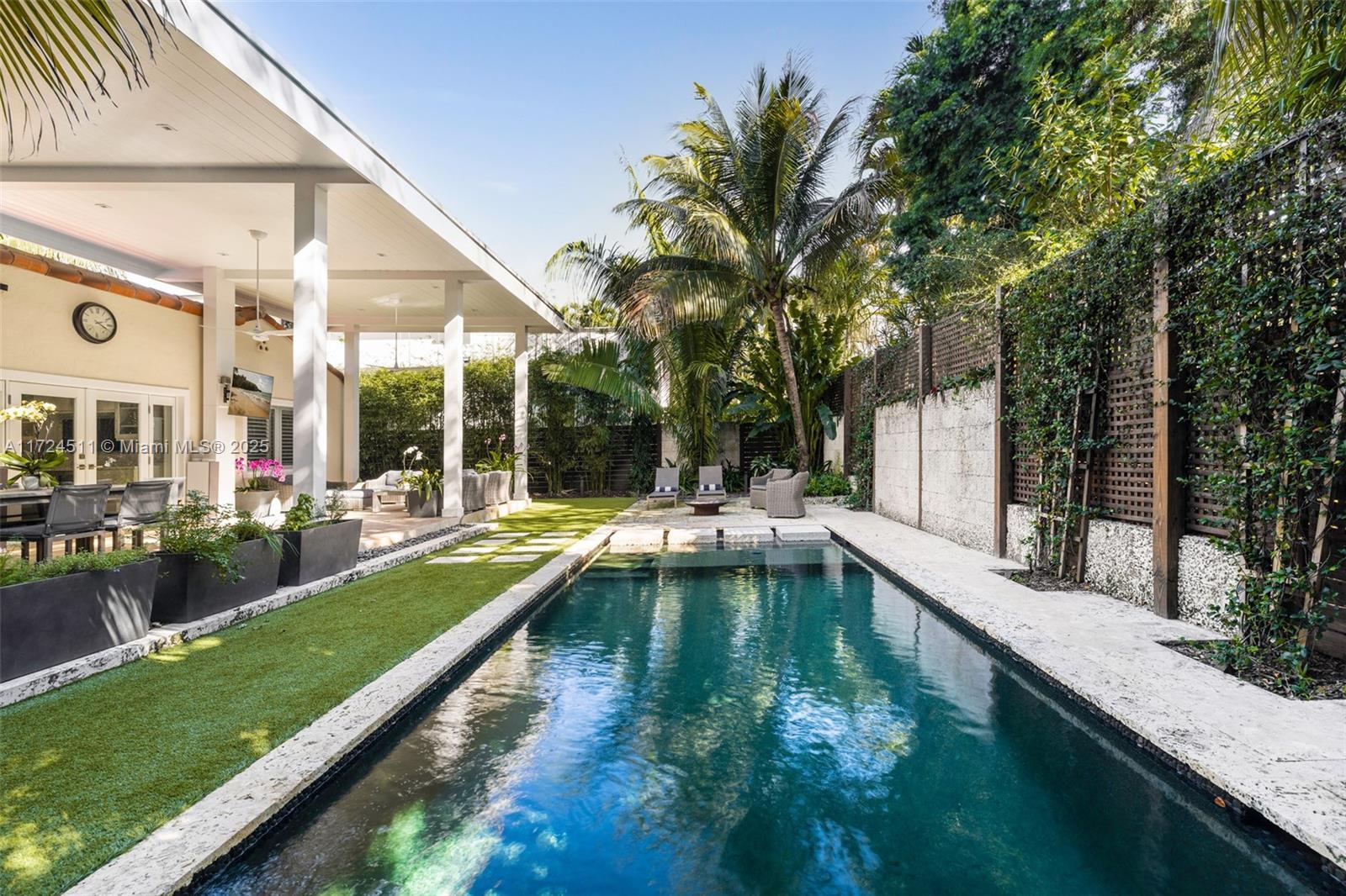 Picture of 4038 Park Ave, Coconut Grove, FL 33133