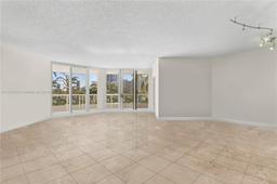 Picture of 21050 Point Pl # 502, Aventura, FL 33180