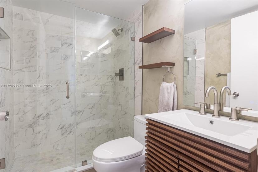 Picture of 770 Claughton Island Dr # 609, Miami FL 33131