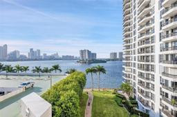 Picture of 3530 Mystic Pointe Dr # 710, Aventura, FL 33180