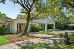 Picture of 5840 SW 91St St, Pinecrest, FL 33156