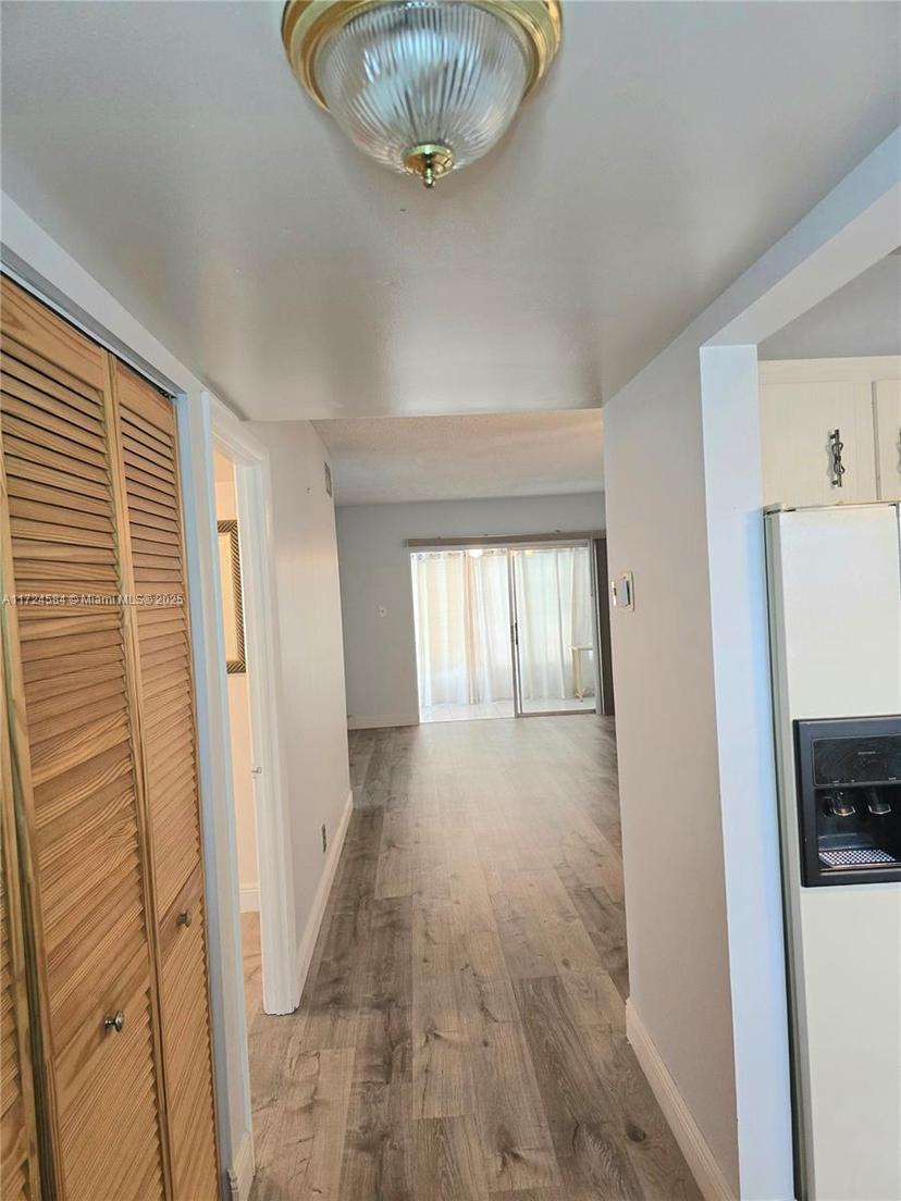 Picture of 601 NW 80Th Ter # 201, Margate FL 33063