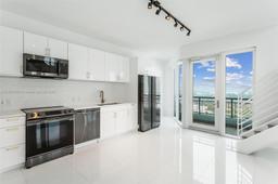Picture of 60 SW 13Th St # 4413, Miami, FL 33130