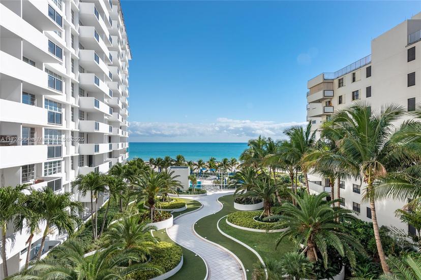 Picture of 100 Lincoln Rd # 619, Miami Beach FL 33139