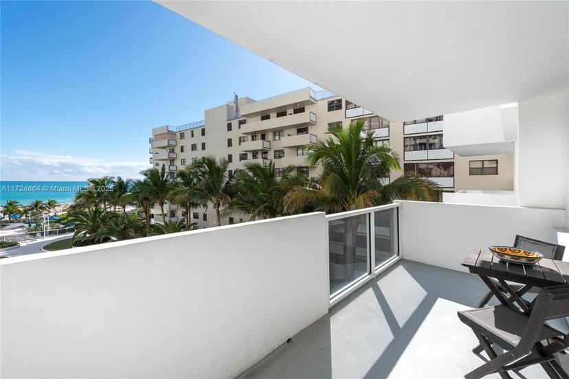 Picture of 100 Lincoln Rd # 619, Miami Beach FL 33139