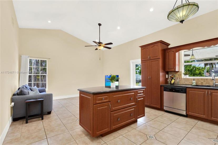 Picture of 1641 NW 15Th Ave, Homestead FL 33030