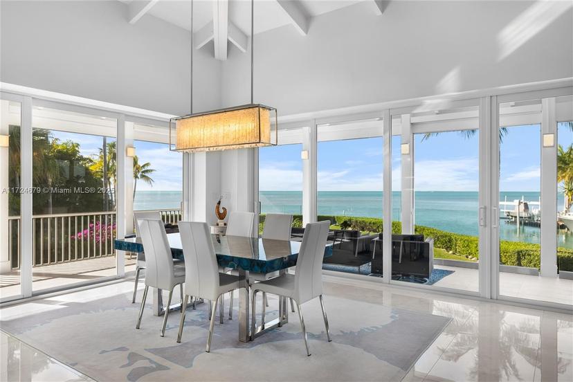 Picture of 186 Bayview Dr, Islamorada FL 33036