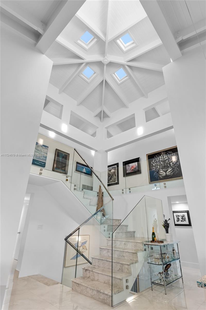 Picture of 186 Bayview Dr, Islamorada FL 33036