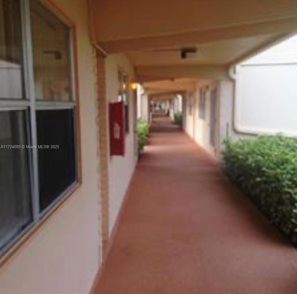 Picture of 627 N Saxony N # 0, Delray Beach, FL 33446