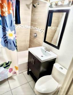 Picture of 3240 Mary St # S207, Miami, FL 33133