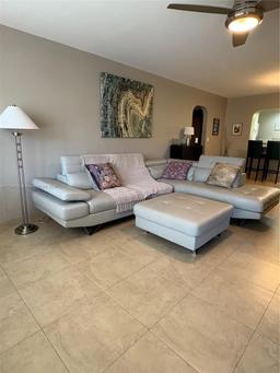 Picture of 1101 NE 4Th Ct, Hallandale Beach, FL 33009