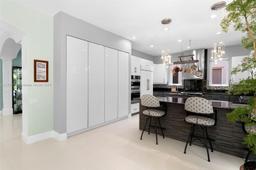 Picture of 3210 Treasure Trove Ln, Miami, FL 33133