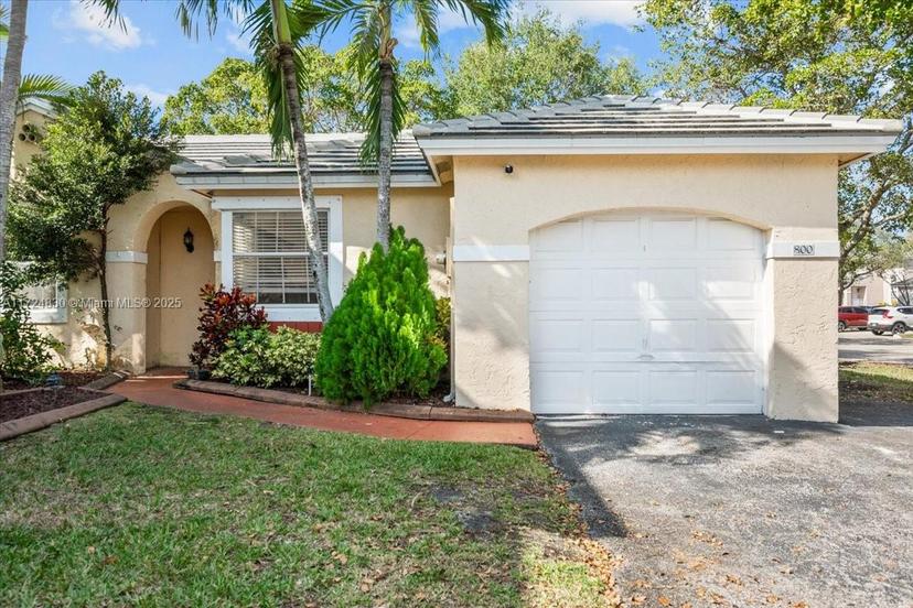 Picture of 800 NW 99Th, Plantation FL 33324