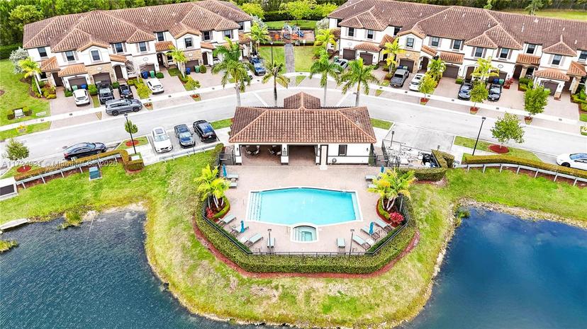 Picture of 9040 NW 183Rd St # 1, Hialeah FL 33018