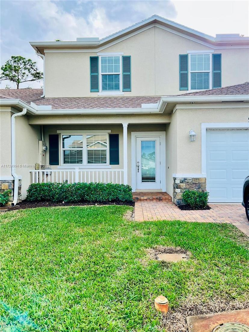 Picture of 977 NE Trailside Run, Port St. Lucie FL 34983