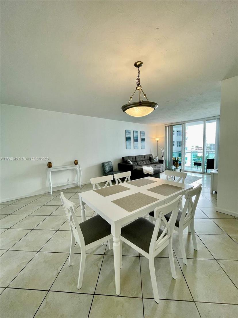 Picture of 3001 S Ocean Dr # 1039, Hollywood FL 33019