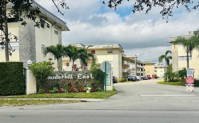 Picture of 4441 NW 16Th St # J311, Lauderhill, FL 33313