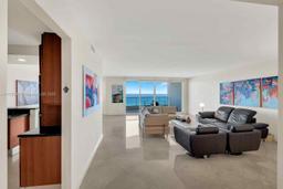 Picture of 20201 E Country Club Dr # 2705, Aventura, FL 33180