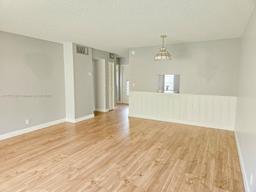 Picture of 1000 NE 14Th Ave # 404, Hallandale Beach, FL 33009
