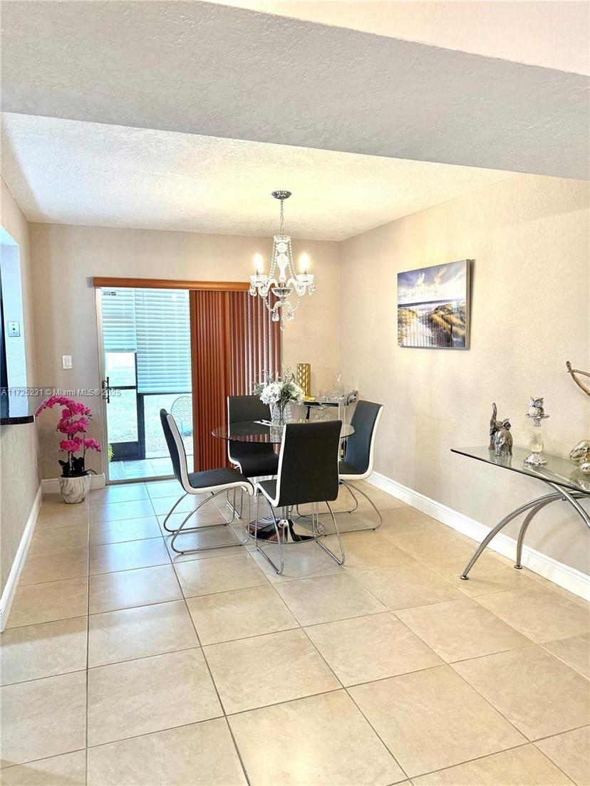 Picture of 8401 SW 107Th Ave # 117E, Miami FL 33173
