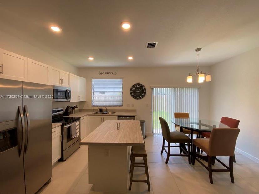 Picture of 28704 SW 133Rd Ct, Homestead FL 33033