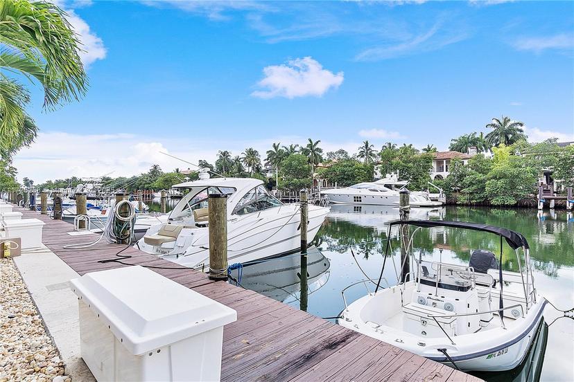 Picture of 90 Edgewater Dr # 1211, Coral Gables FL 33133