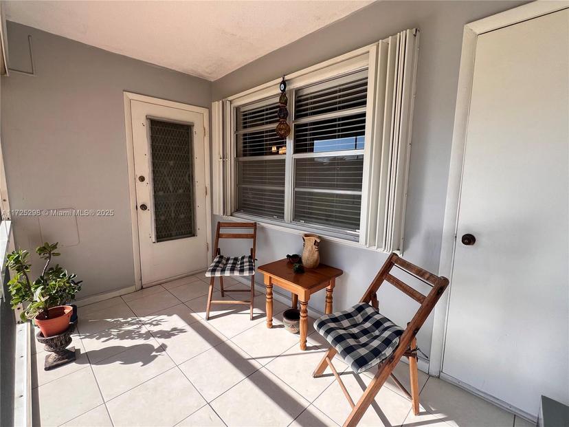 Picture of 5300 Washington St # C118, Hollywood FL 33021