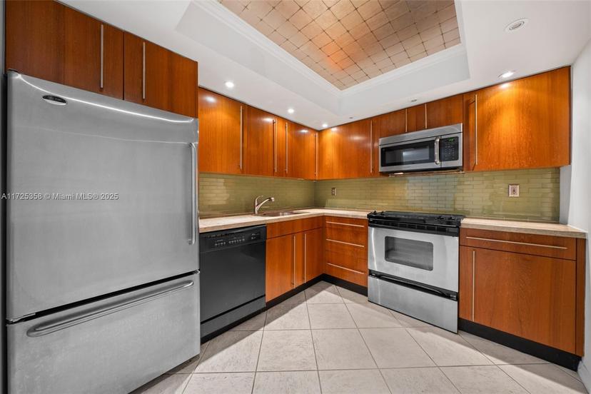 Picture of 1775 Washington Ave # 4G, Miami Beach FL 33139