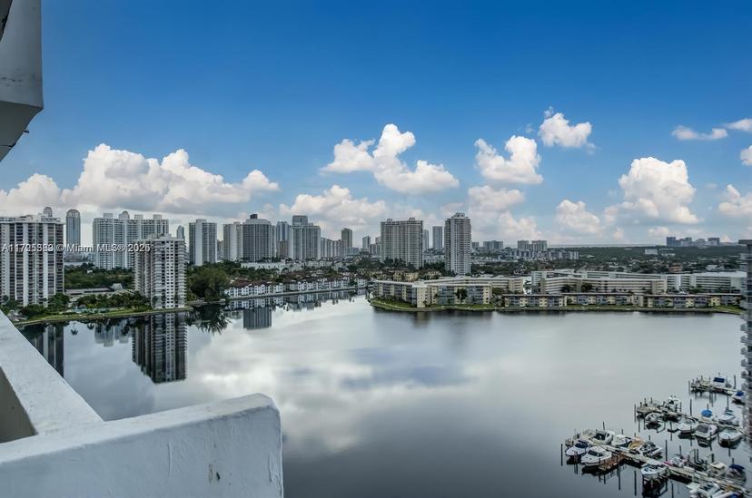 Picture of 2780 NE 183Rd St # 814, Aventura FL 33160
