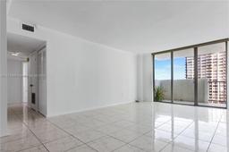 Picture of 2780 NE 183Rd St # 814, Aventura, FL 33160
