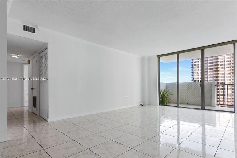 Picture of 2780 NE 183Rd St # 814, Aventura FL 33160