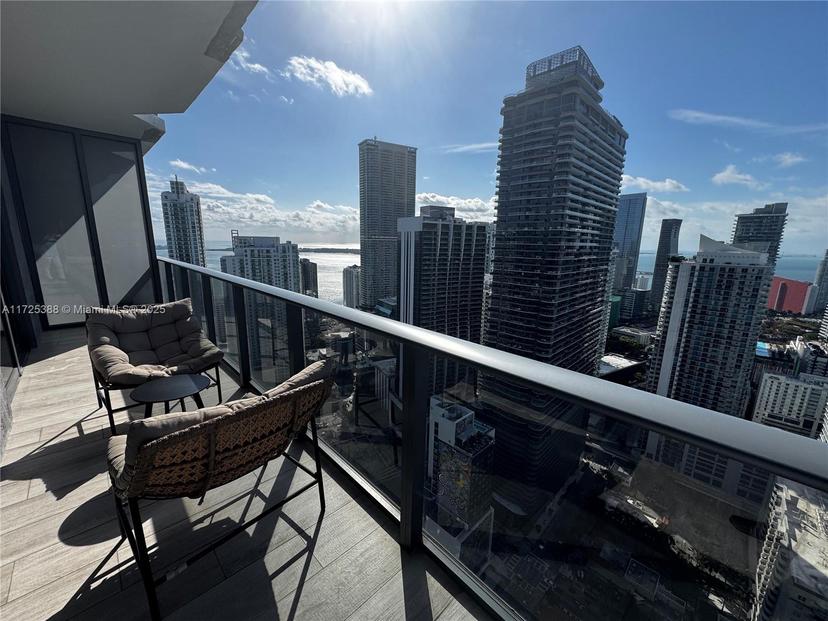 Picture of 45 SW 9Th St # 4405, Miami FL 33130