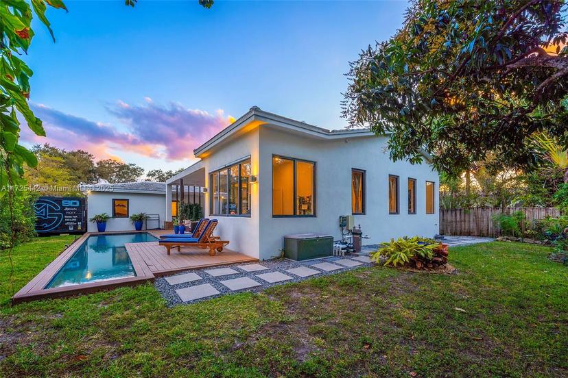 Picture of 735 NE 111Th St, Biscayne Park FL 33161