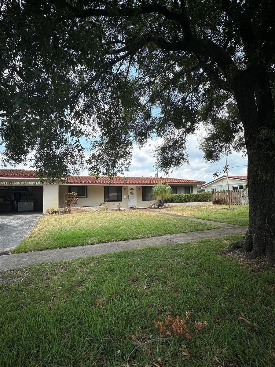 Picture of 5561 SW 2Nd Ct, Plantation, FL 33317